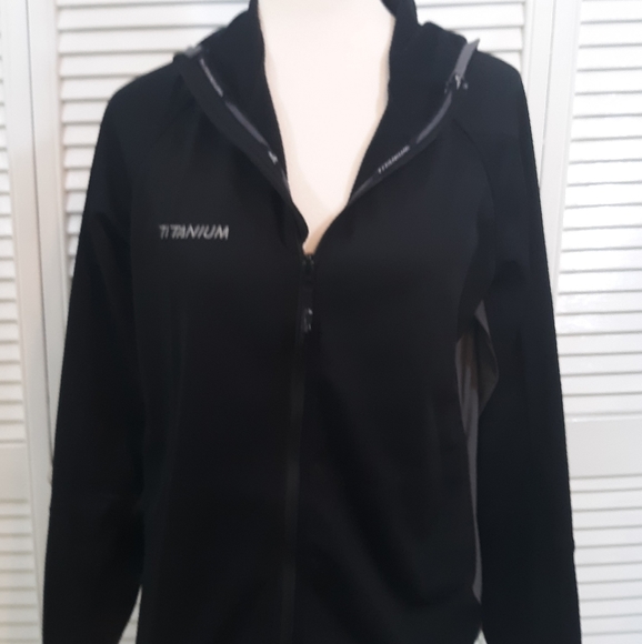 Columbia Jackets & Blazers - Columbia titanium hoodie jacket sz large